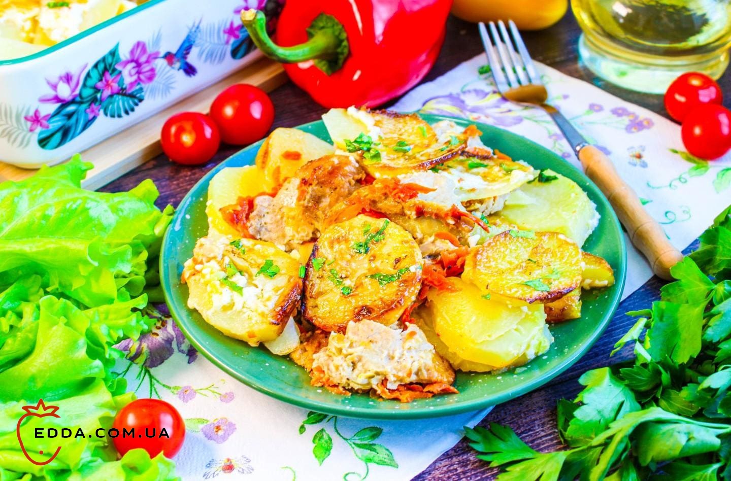 Свинина з картоплею в духовці з майонезом