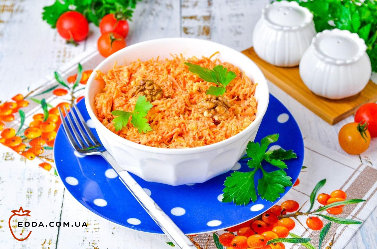 Салат із морквою з грецьким горіхом