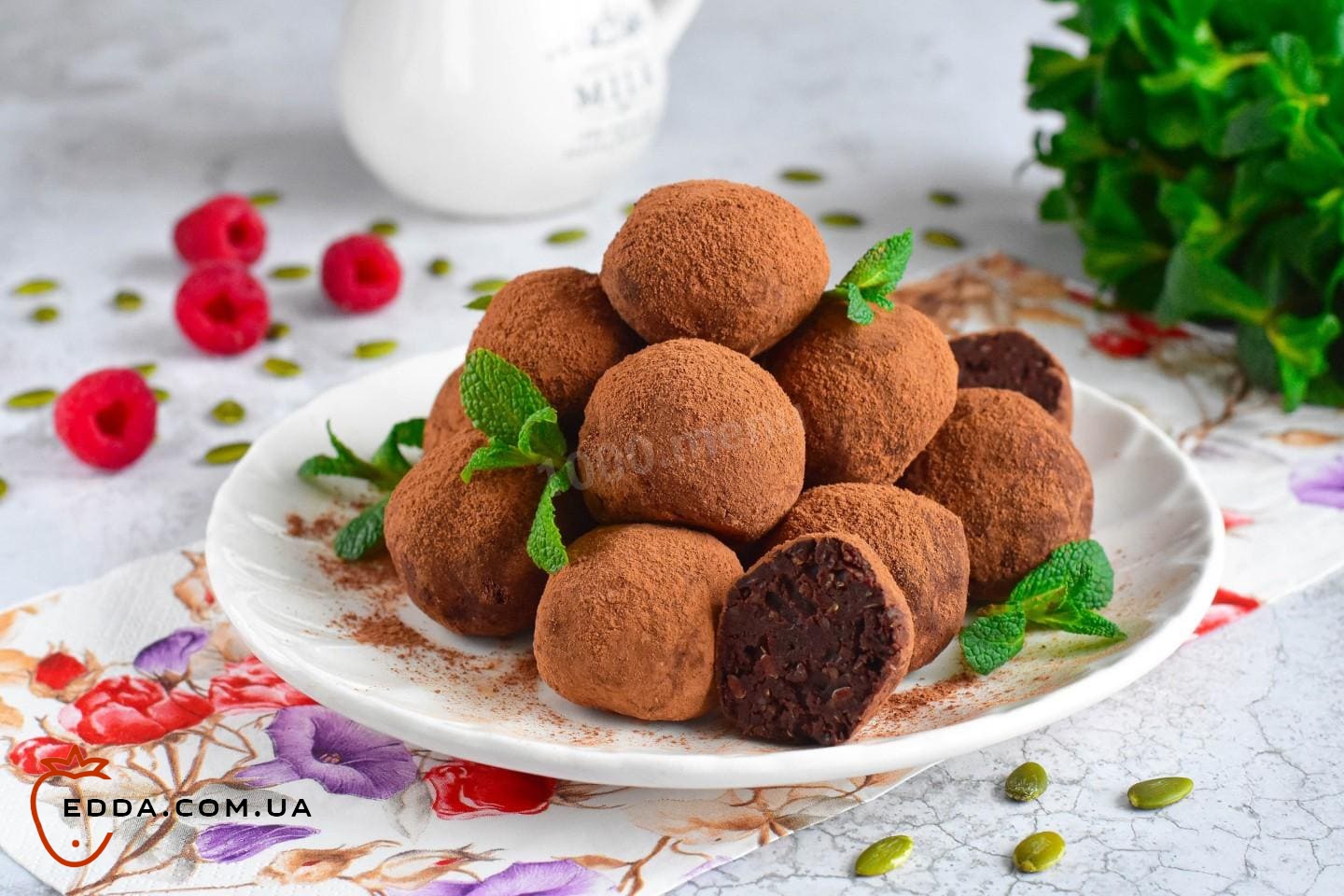 Домашні цукерки з какао з горіхами