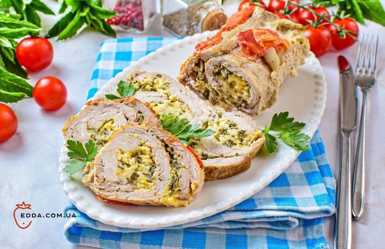 Фарширований м'ясний рулет