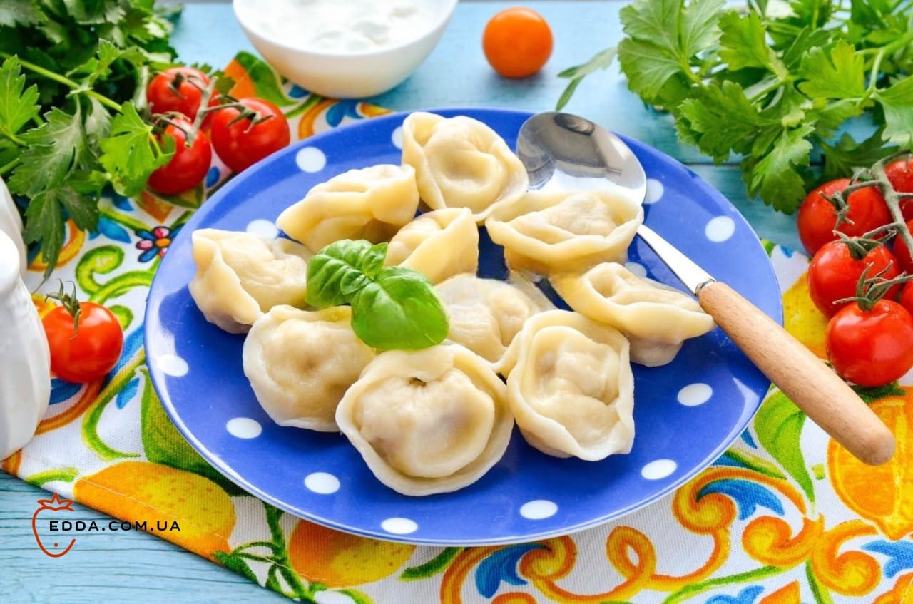 Бульмені з вершковим маслом