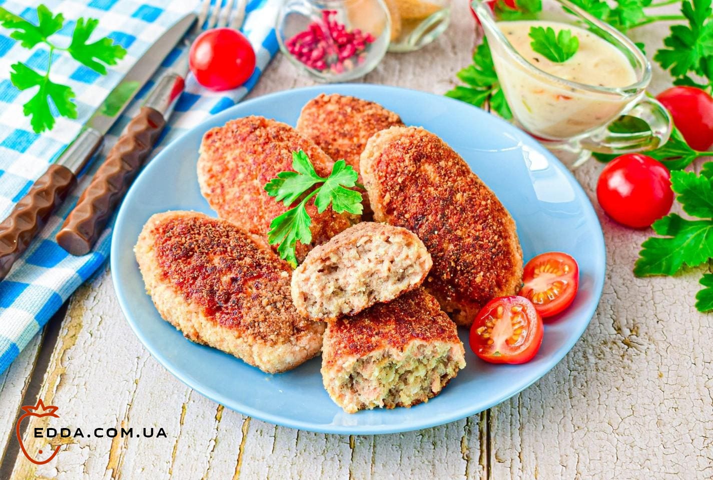 Рибні котлети з горбуші на сковороді