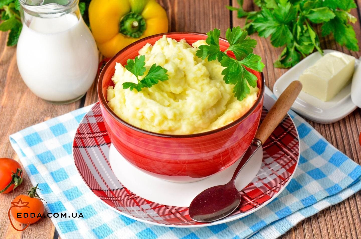 Товчена картопля з молоком