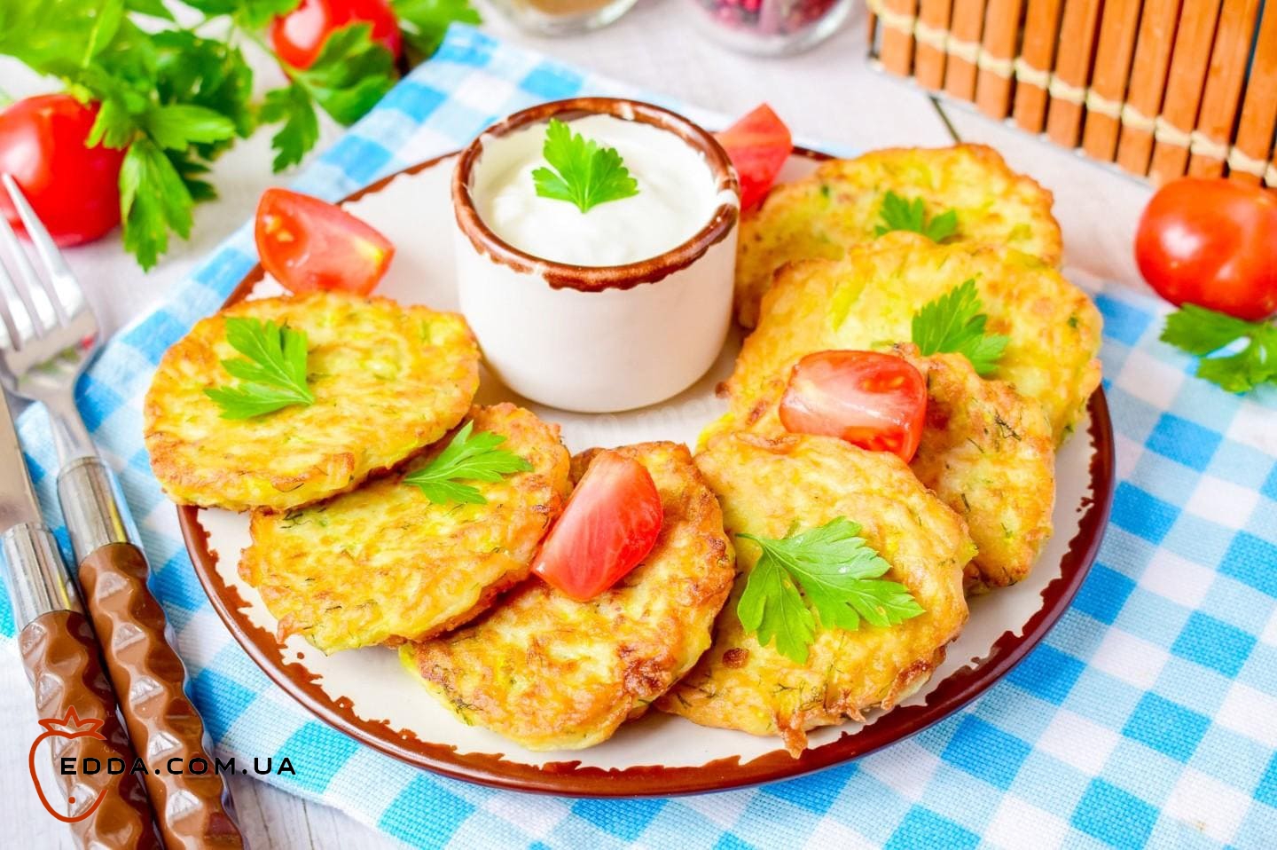 Прості котлети з кабачків на сковороді