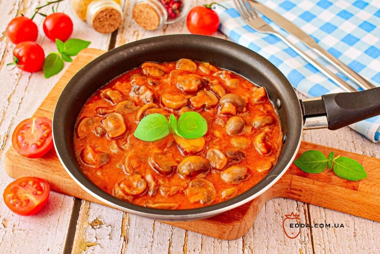 Грибний гуляш із грибів