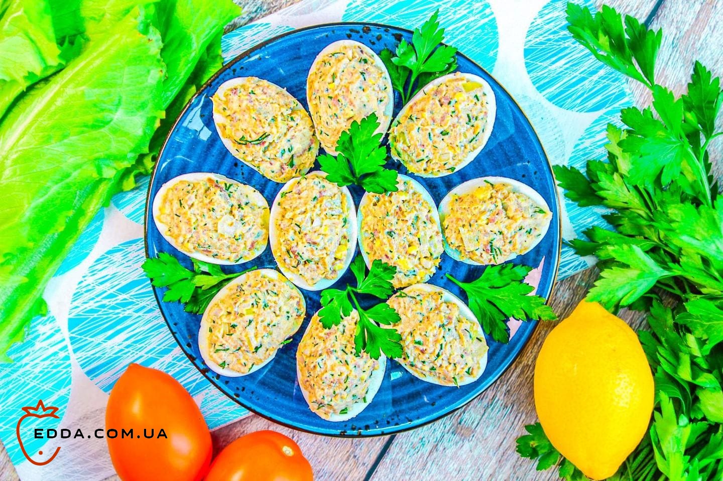 Яйця з рибними консервами