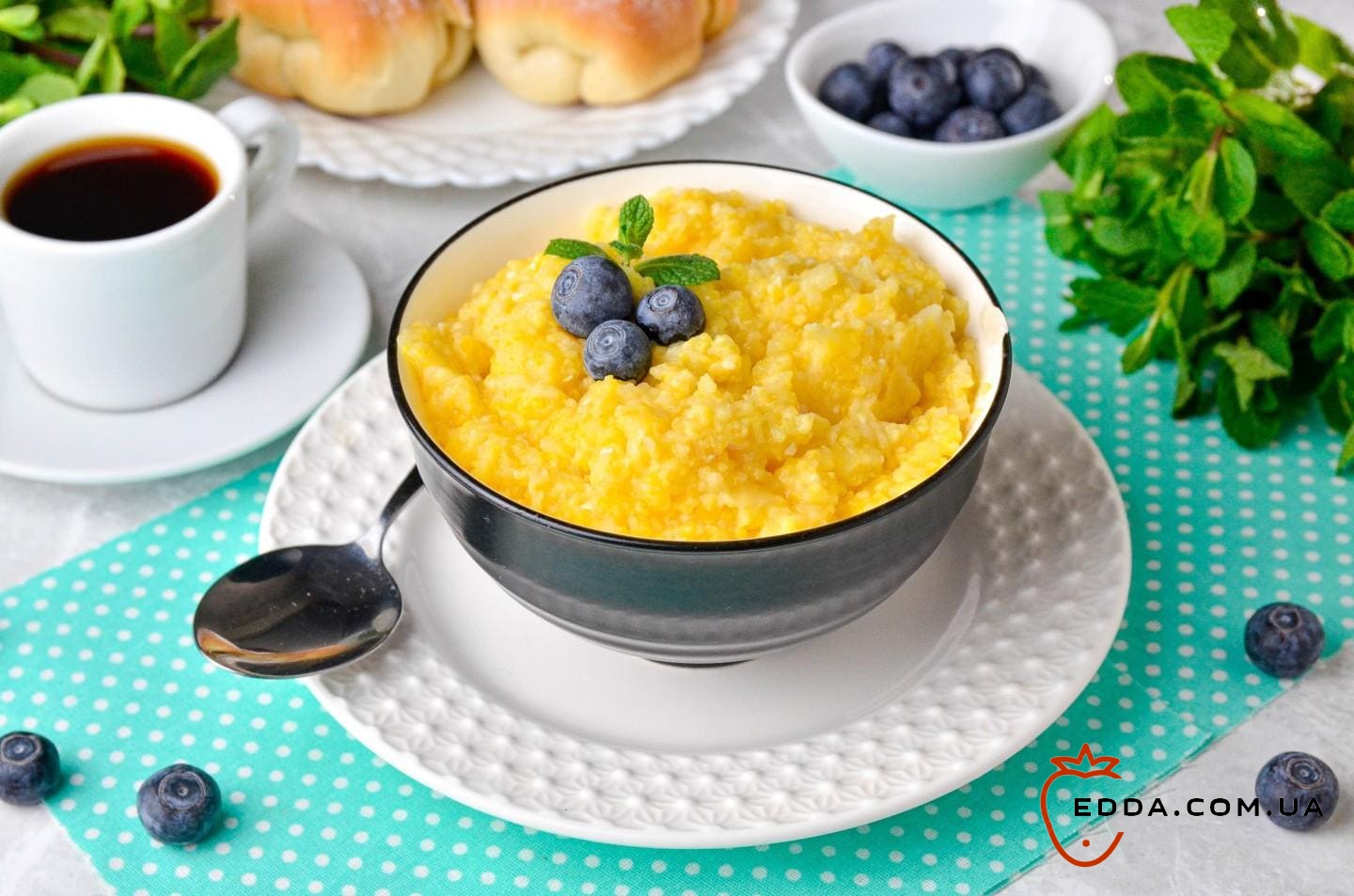 Кукурудзяна каша в мультиварці на воді