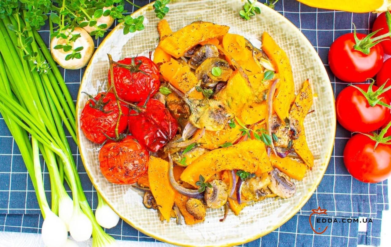 Гарбуз із грибами в духовці