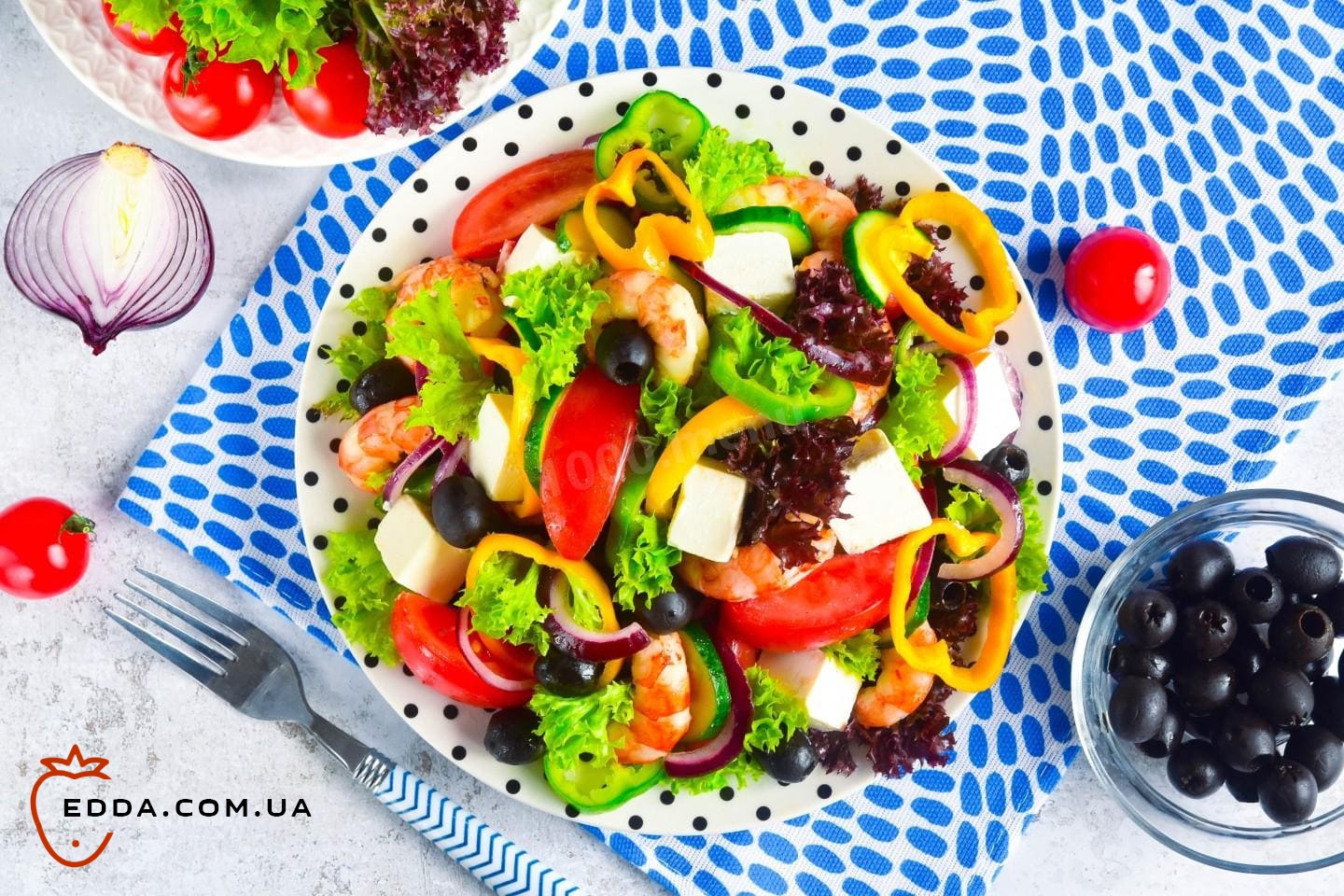 Грецький салат з креветками