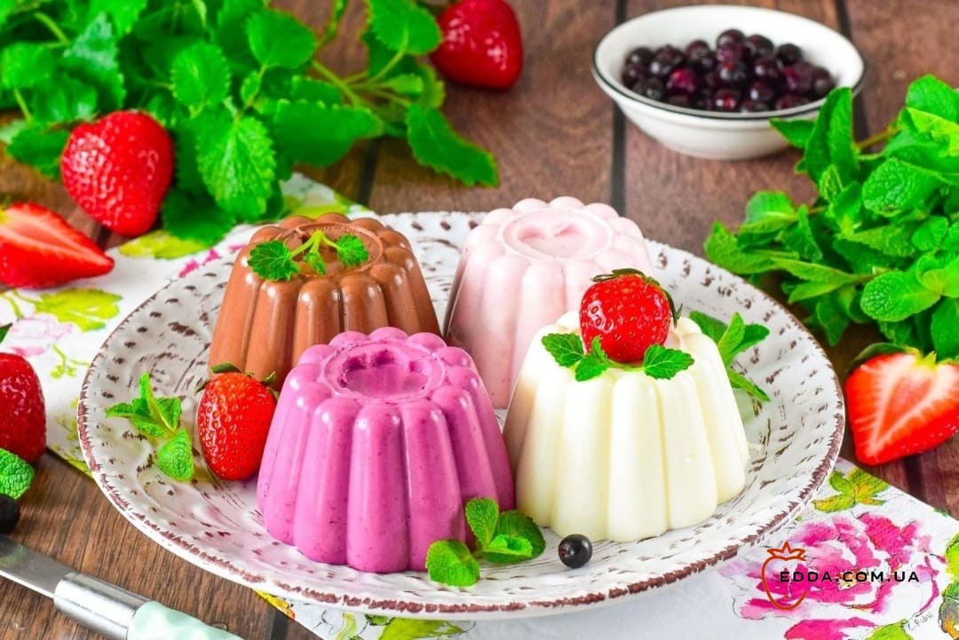 Суфле без випічки з желатином і сметаною