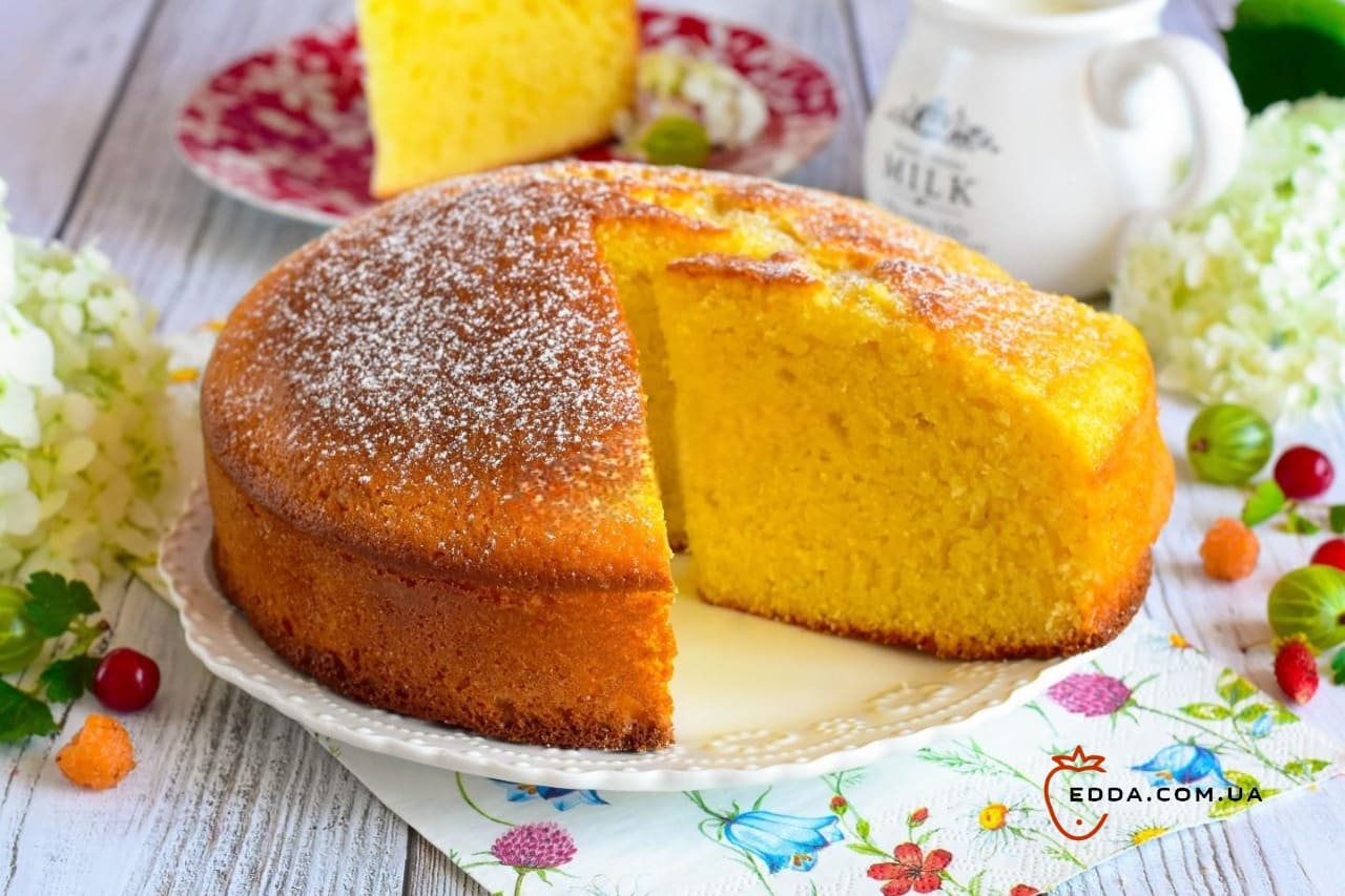 Пишний манник на молоці в духовці