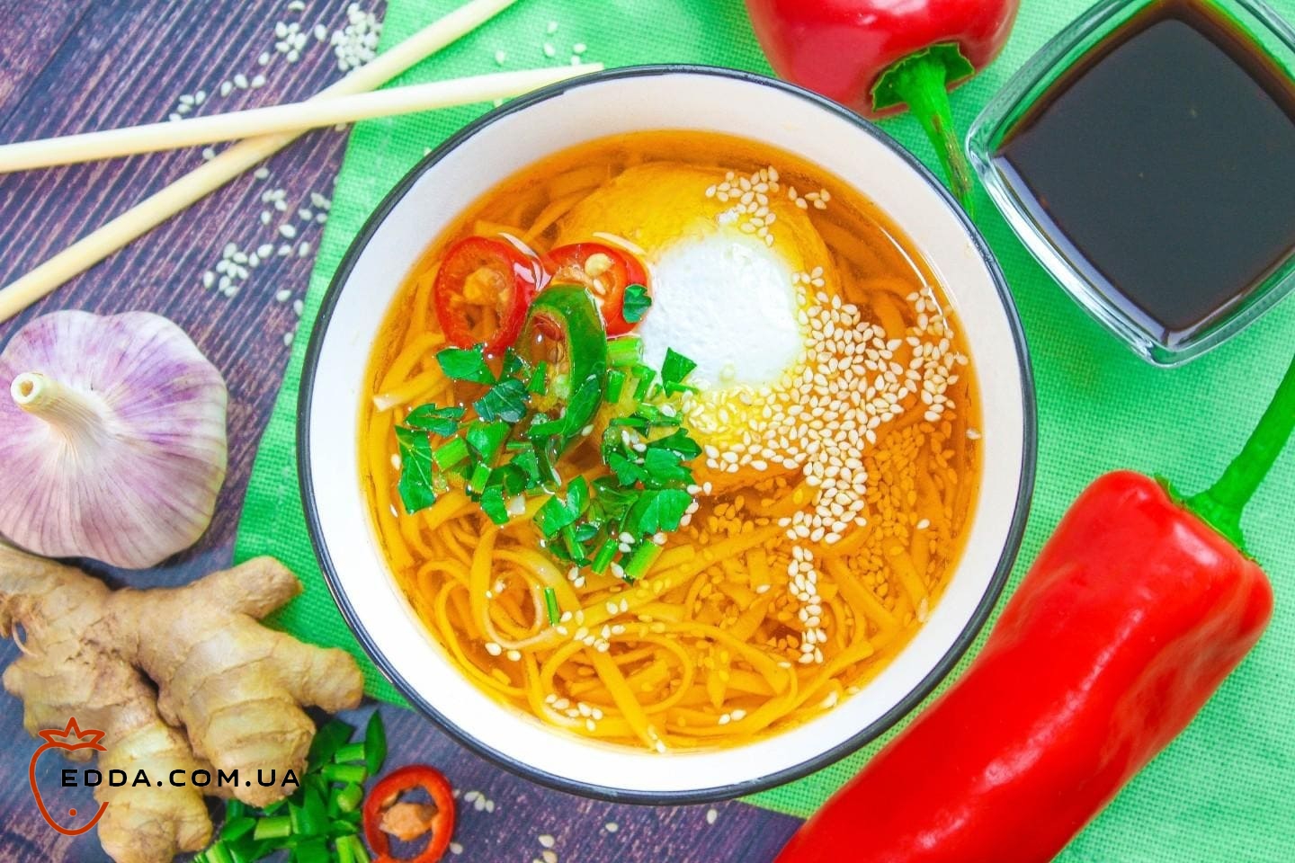 Суп Рамен з яйцем