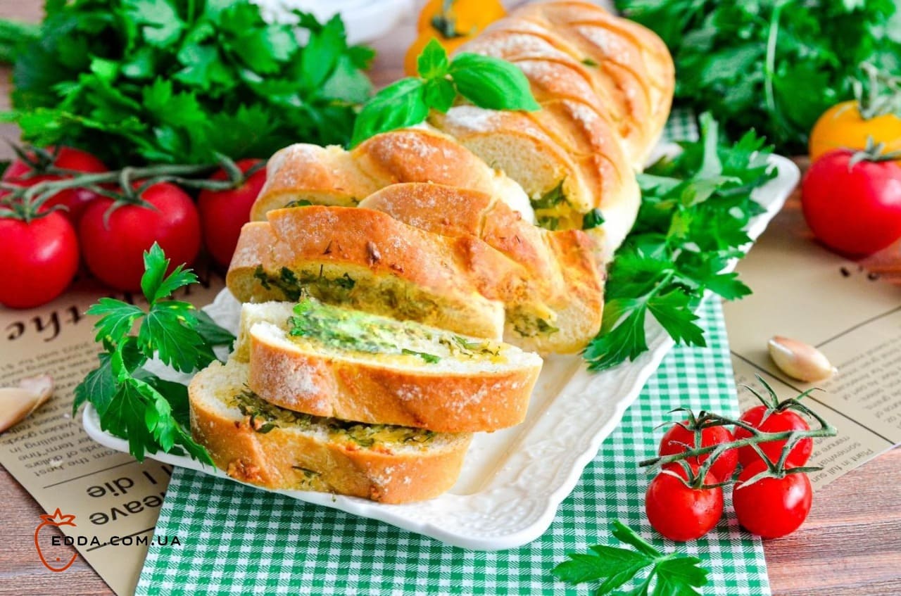 Батон з сиром і часником у духовці