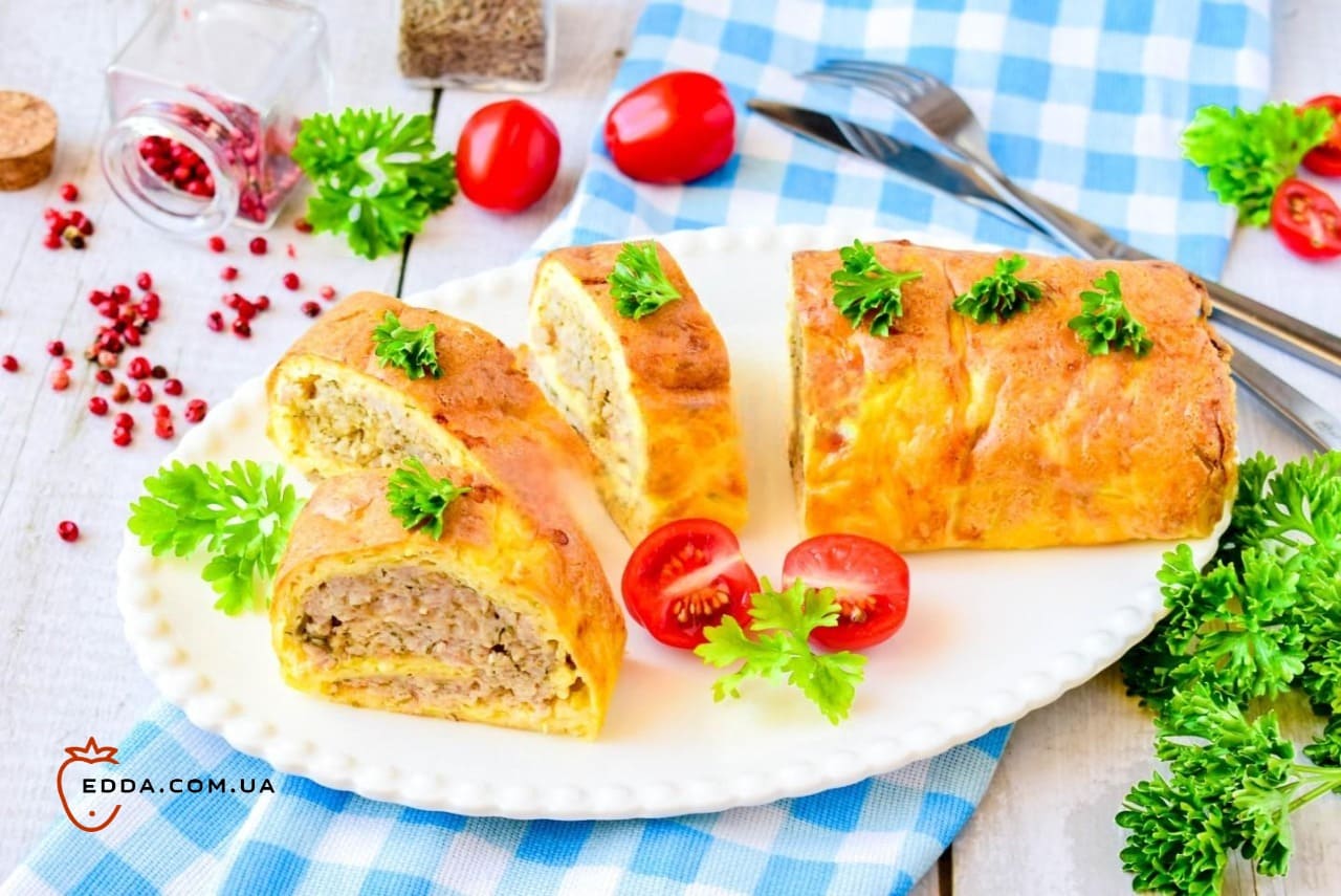 Рулет з кабачків з фаршем у духовці