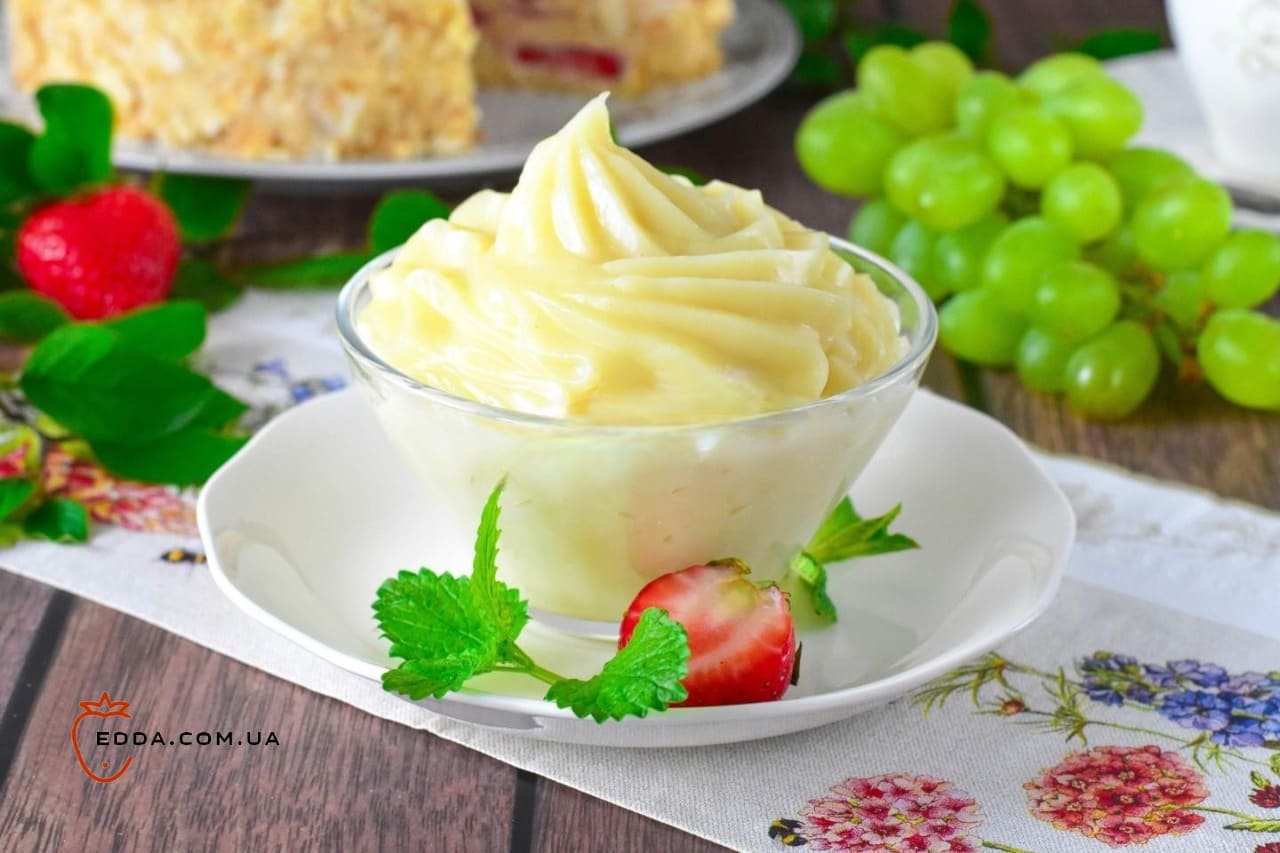 Заварний крем без яєць на молоці