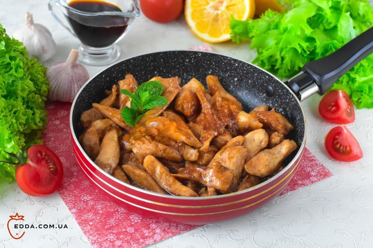 Курка в соєвому соусі з часником