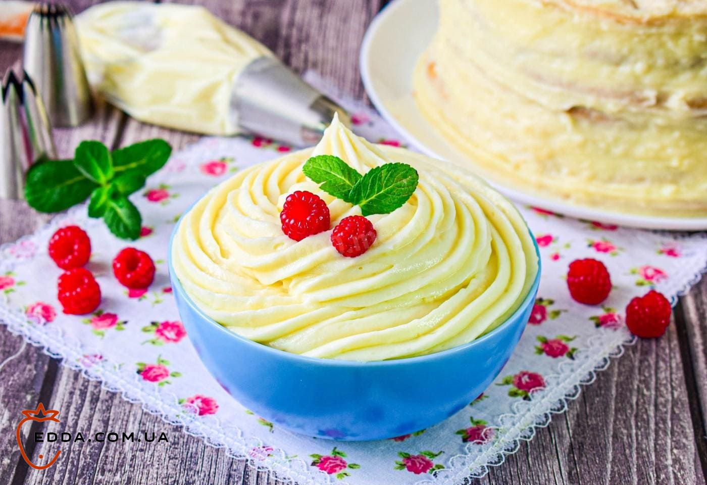 Заварний крем для Наполеона зі згущеним молоком