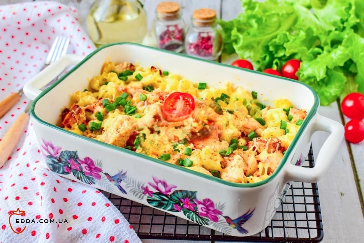 Макарони з куркою в духовці запечені з сиром