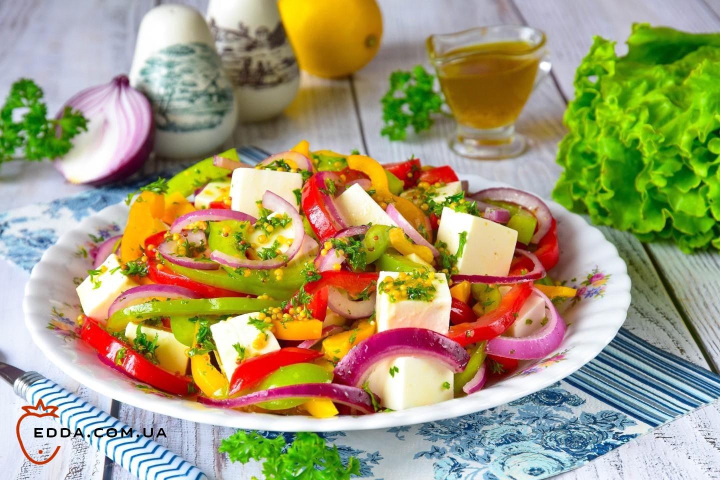 Салат з перцем болгарським і сиром
