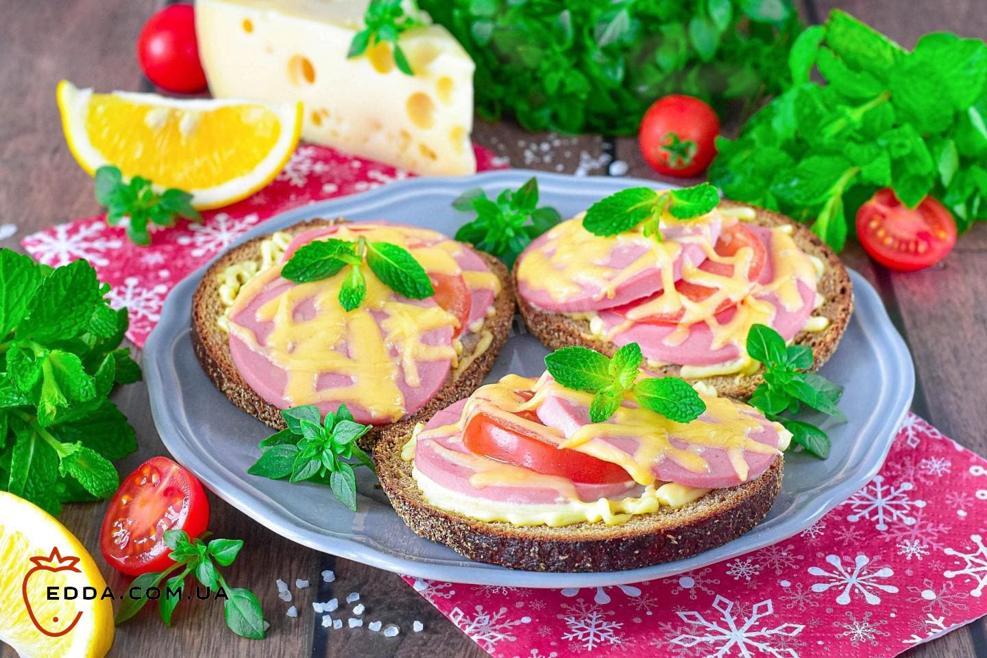 Бутерброди з ковбасою та майонезом