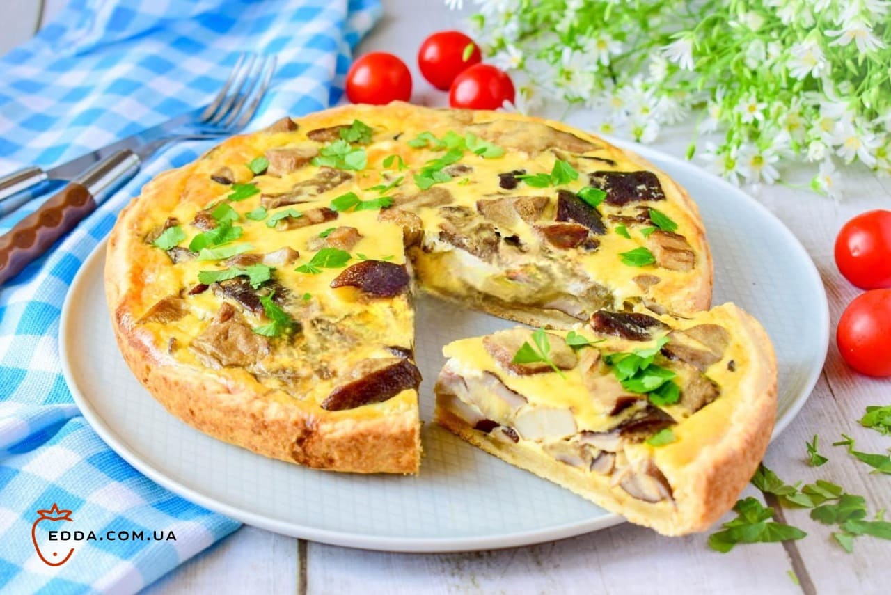 Пиріг з грибами в духовці