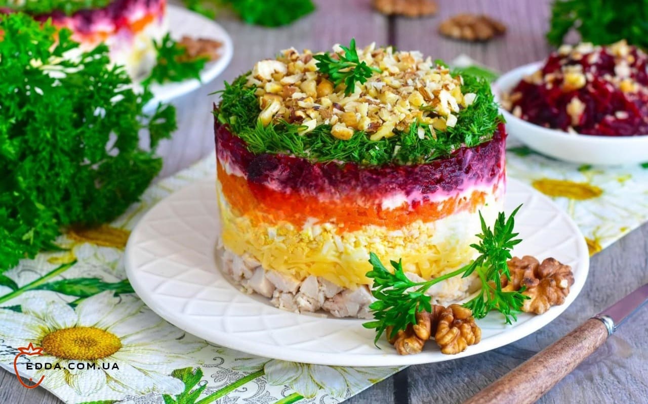Салат Генеральський класичний з куркою