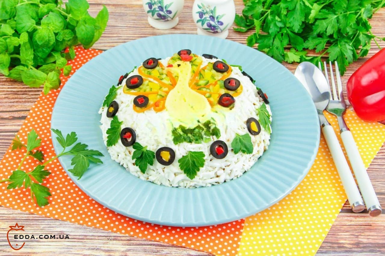 Салат з куркою та опеньками