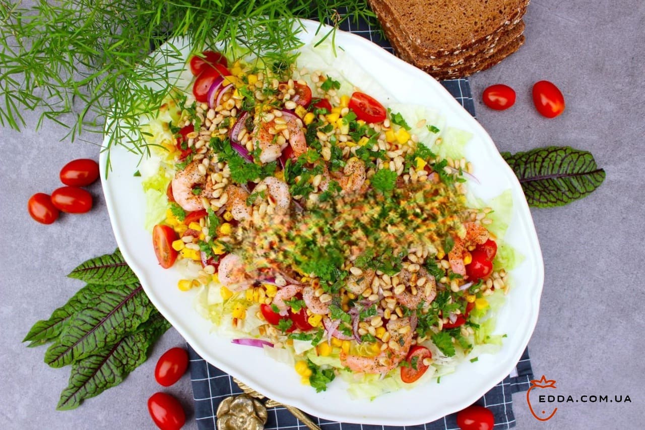 Салат з креветками та кедровими горішками